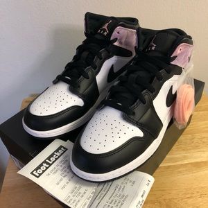 Air Jordan 1 Zen 6Y/6.5Y. /7Y ( women’s 7.5-8.5)